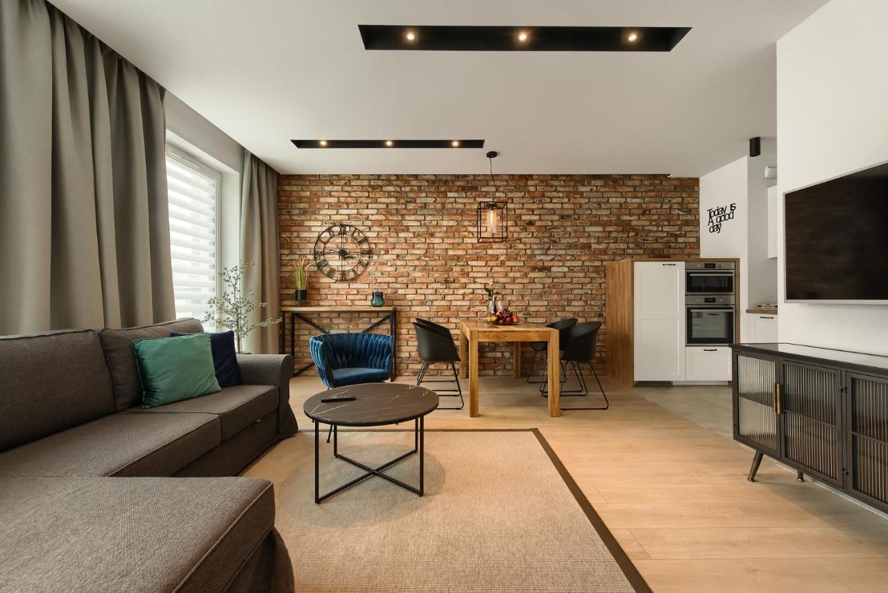 Zentrum Apartament Parking By Impero Poznań Eksteriør bilde