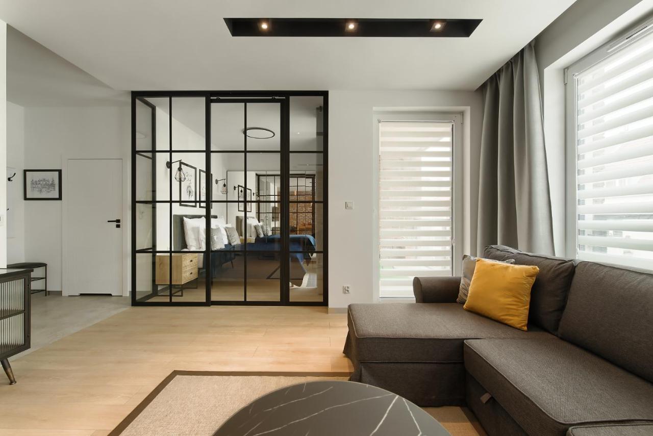 Zentrum Apartament Parking By Impero Poznań Eksteriør bilde