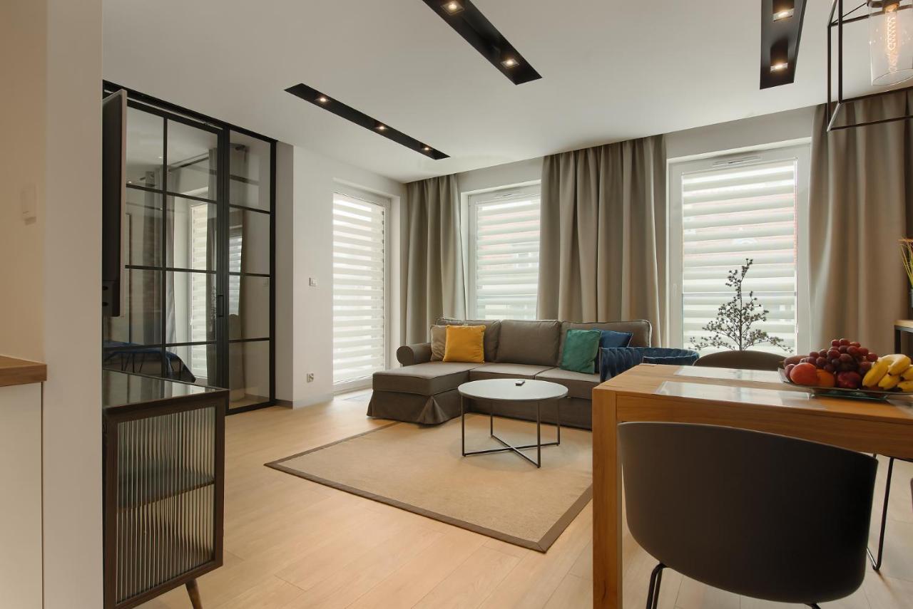 Zentrum Apartament Parking By Impero Poznań Eksteriør bilde